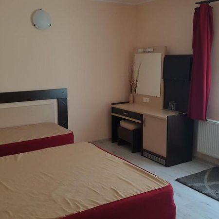 Ego Guest House Belogradchik Extérieur photo